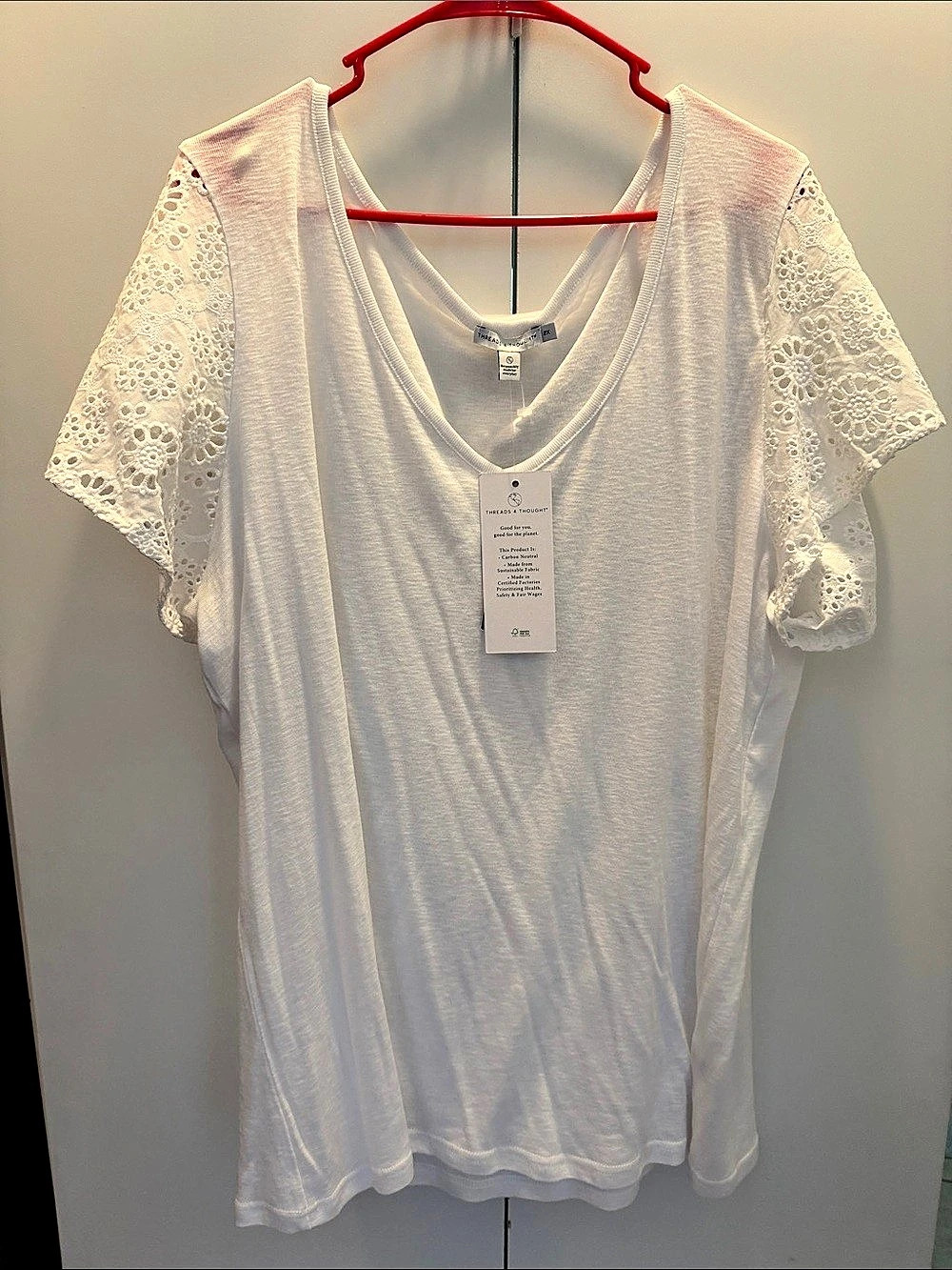 Threads 4 Thought White Lace Sleeve Tee Size 2X NWT